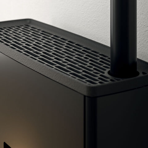 Poêle à granulés canalisable MCZ Doc Comfort Air 9 UP Puissance 8.80kW Sortie Fumée Supérieure – Image 7